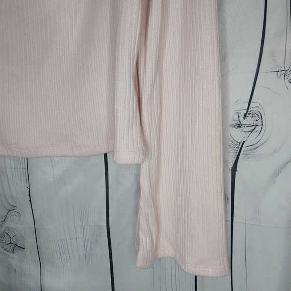 Derek Heart Light Pink Ribbed Ruched Bust Square Neck Bell Sleeve Top - Picture 2 of 9